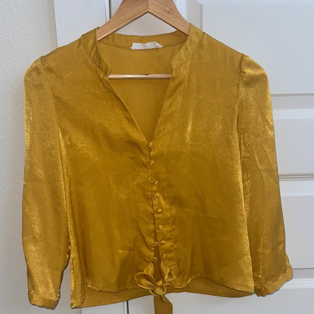 Elegant Gold Women's Top